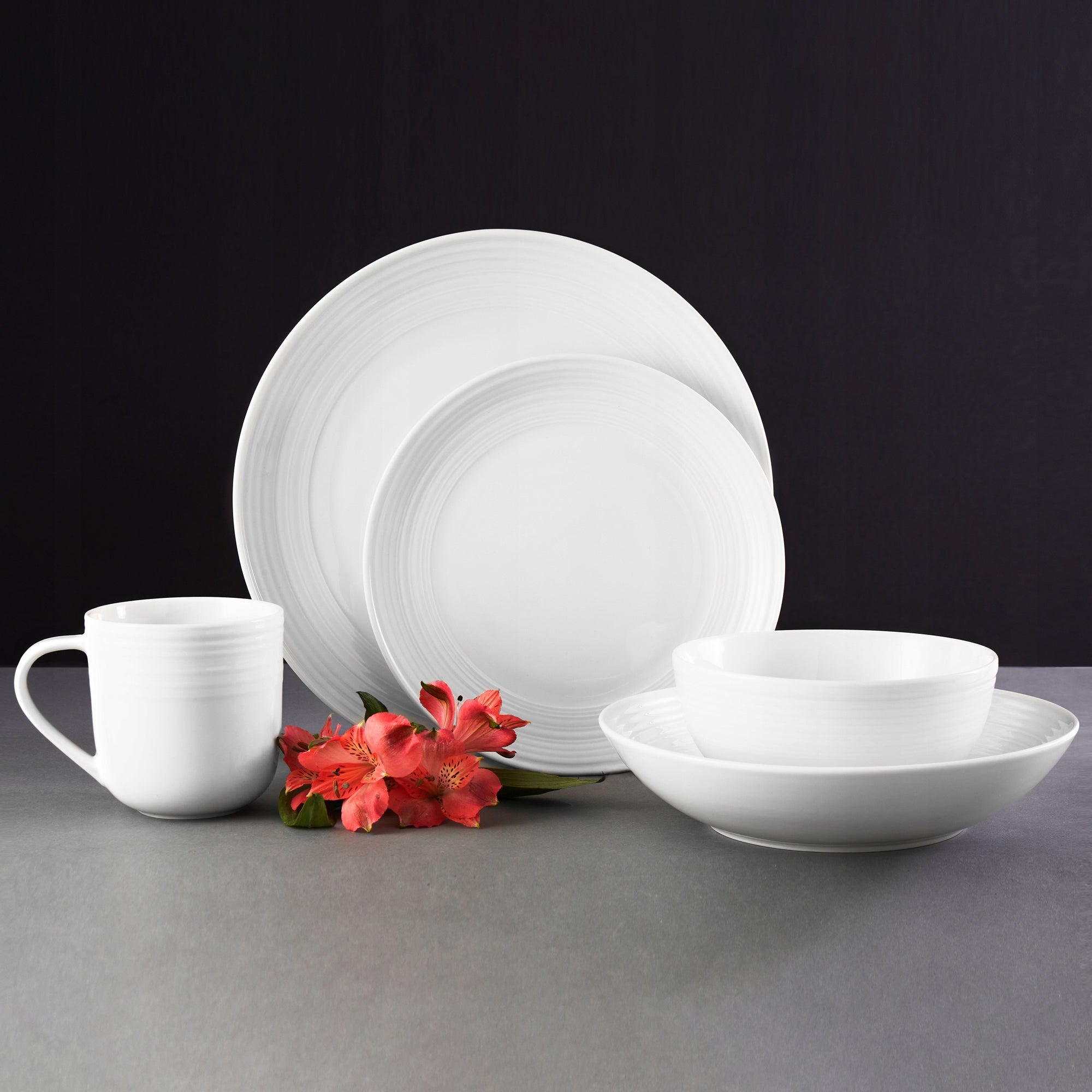 Salaterka Linea 15 cm biała AMBITION