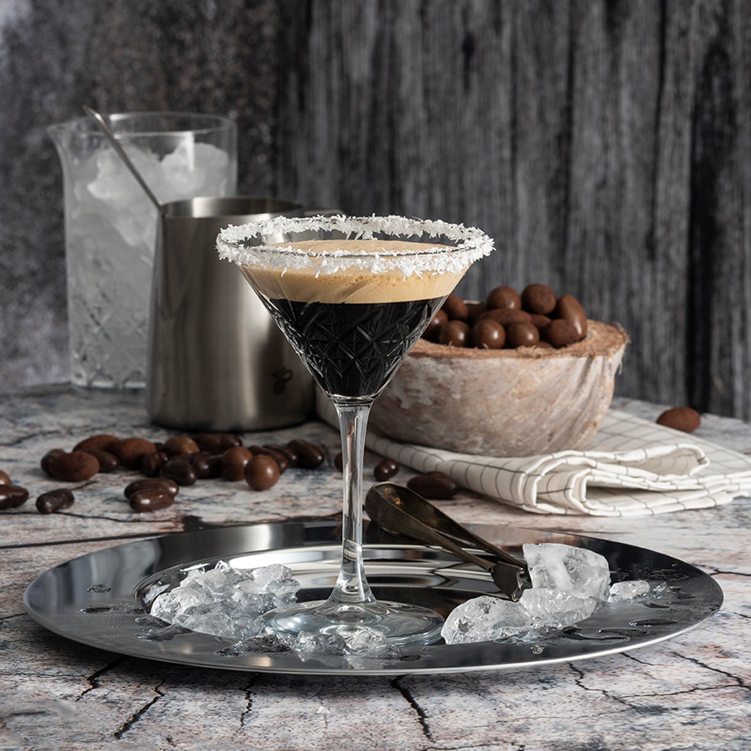 722285 PASABAHCE TIMELESS 4 KIELISZKI DO MARTINI DESERU