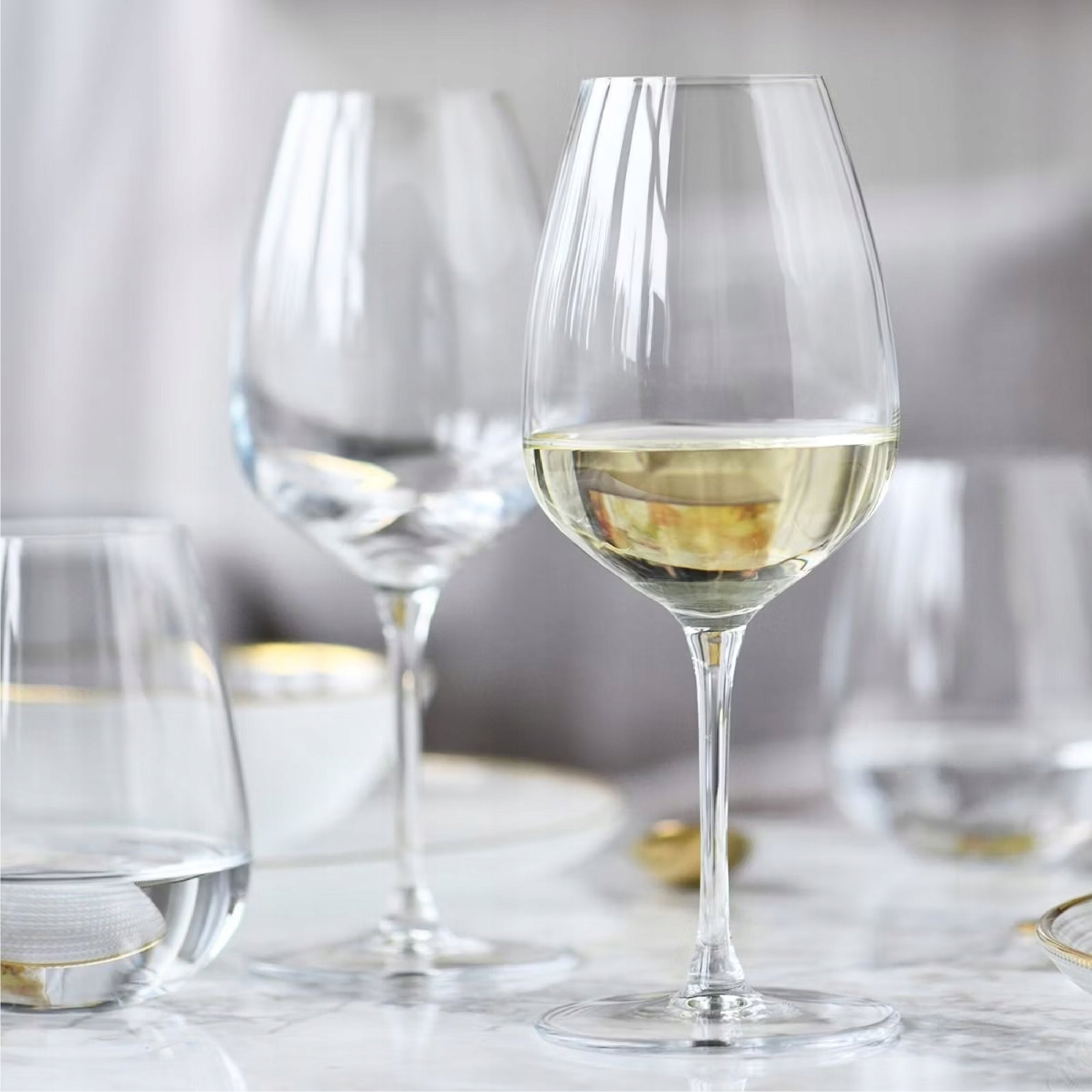 Kieliszki do wina białego Krosno Divine bezbarwny 530ml 6 szt.